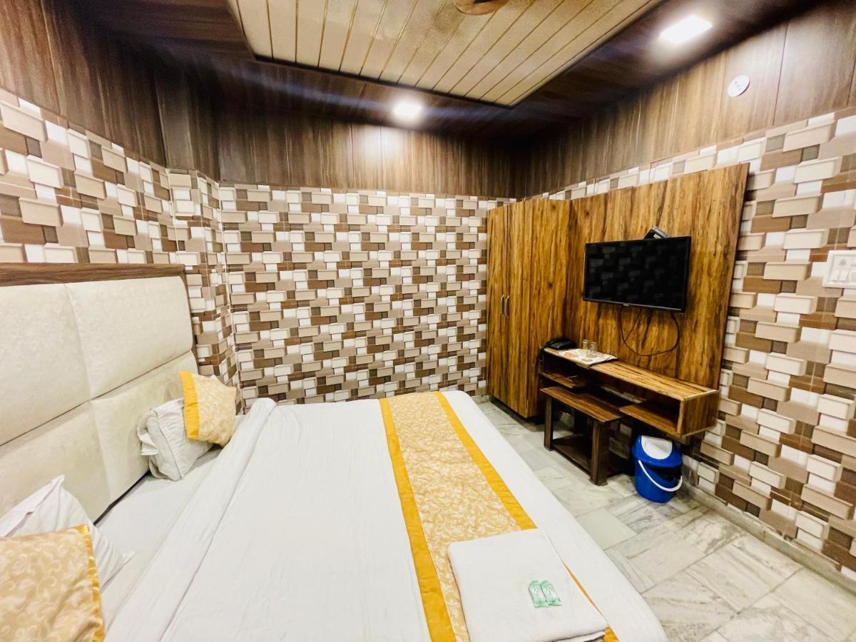 Fabhotel Dm Residency Amritsar Eksteriør bilde